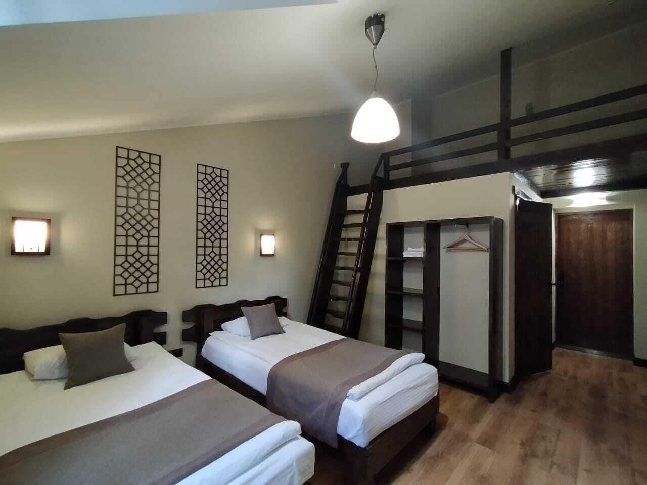 Saraishyq Hotel Almaty Exterior photo