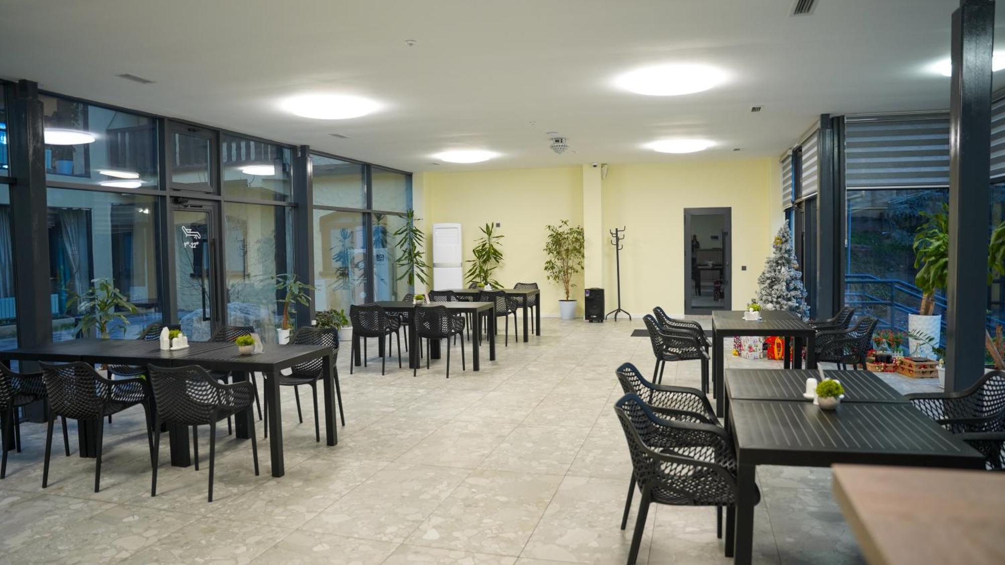Saraishyq Hotel Almaty Exterior photo